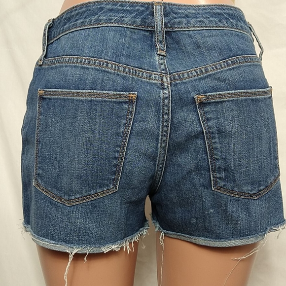 Universal tread NWOT Size 6/28 Hi-rise Shortie - Picture 6 of 6